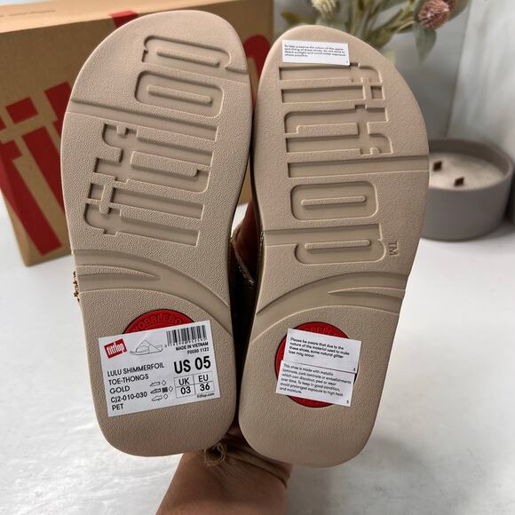 Fitflop Lulu Shimmerfoil Platform Toe-Thongs Sandal Gold Women 5 NWB - Picture 9 of 11